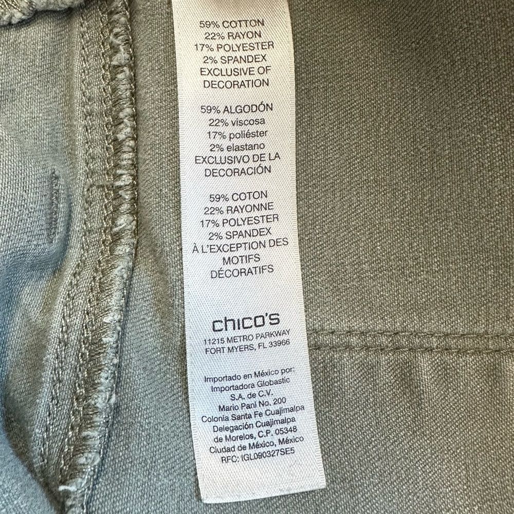 Chico’s Denim Reed Green Capri Jeans, Size 16 - Picture 9 of 12